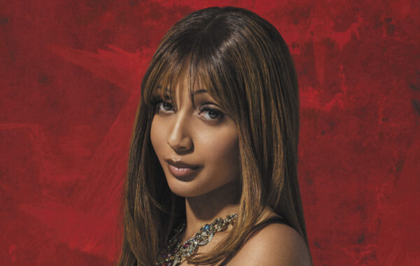 PinkPantheress – “Illegal”